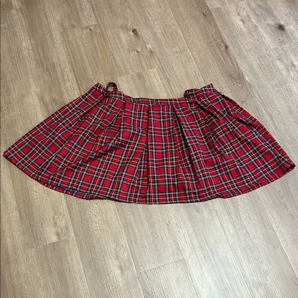 Hot Topic Red and Black Plaid Skirt